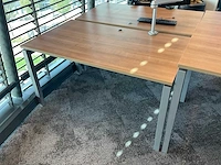 Bureau (4x) - afbeelding 1 van  2