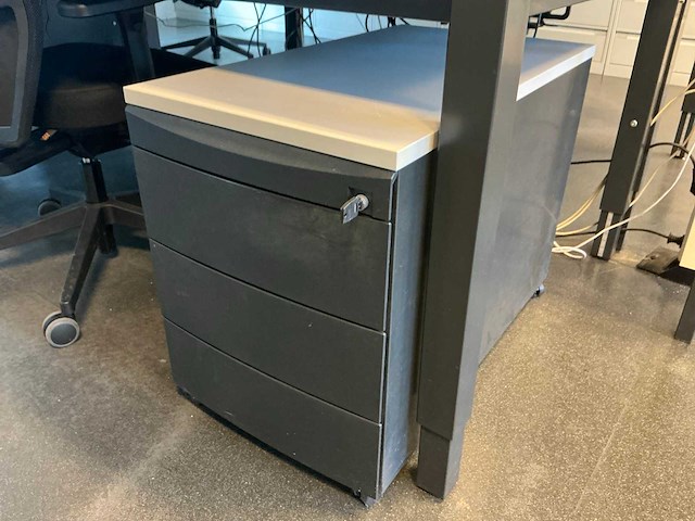 Bureau (4x) - afbeelding 6 van  12