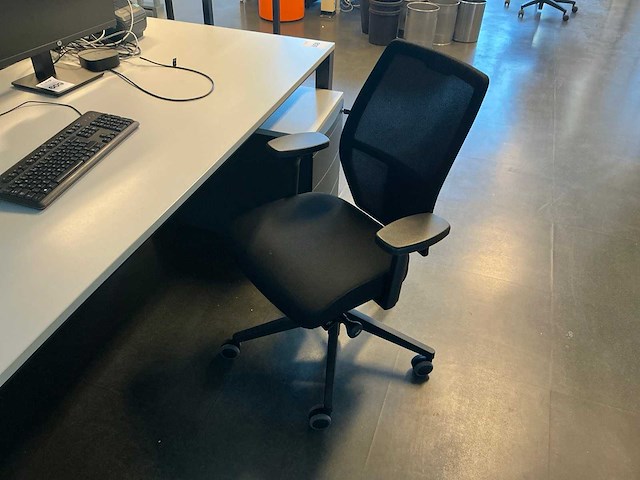 Bureau (4x) - afbeelding 7 van  12