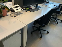 Bureau (7x) - afbeelding 18 van  18