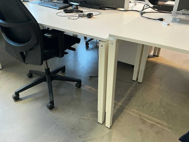 Bureau (7x) - afbeelding 5 van  16