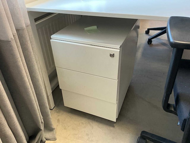 Bureau (7x) - afbeelding 6 van  16