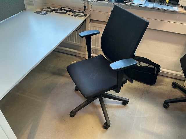 Bureau (7x) - afbeelding 15 van  16