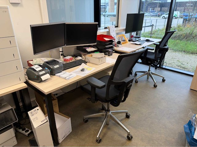 Bureau (8x) - afbeelding 3 van  4