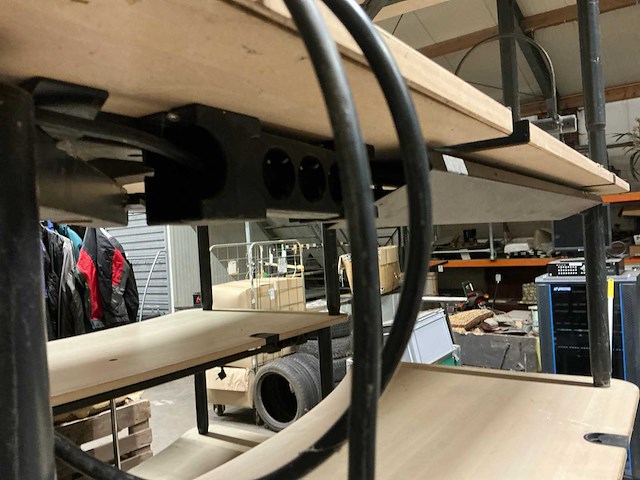 Bureau (8x) - afbeelding 5 van  7