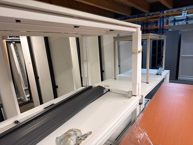 Bureau (9x) - afbeelding 4 van  5