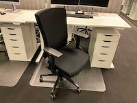 Bureau, bureaustoel en ladeblok - afbeelding 8 van  11