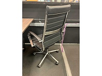 Bureau + dell 27” schermen + bureaustoel - afbeelding 8 van  8