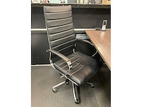 Bureau + dell 27” schermen + bureaustoel - afbeelding 8 van  8