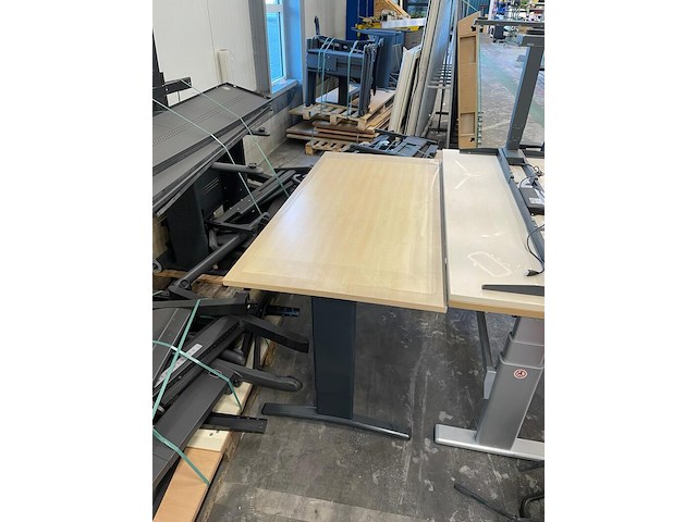 Bureau, hout kleur - afbeelding 1 van  2