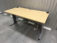 Bureau (in hoogte verstelbaar) (2x) - afbeelding 2 van  6