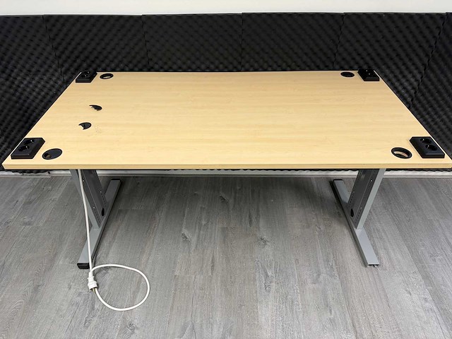Bureau (in hoogte verstelbaar) (2x) - afbeelding 8 van  13