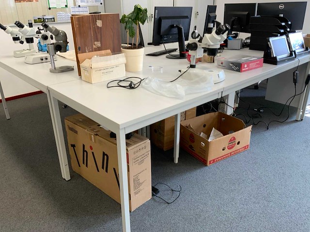 Bureau inclusief bureaustoel (11x) - afbeelding 18 van  28