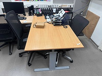 Bureau met 2 stoelen - afbeelding 2 van  5