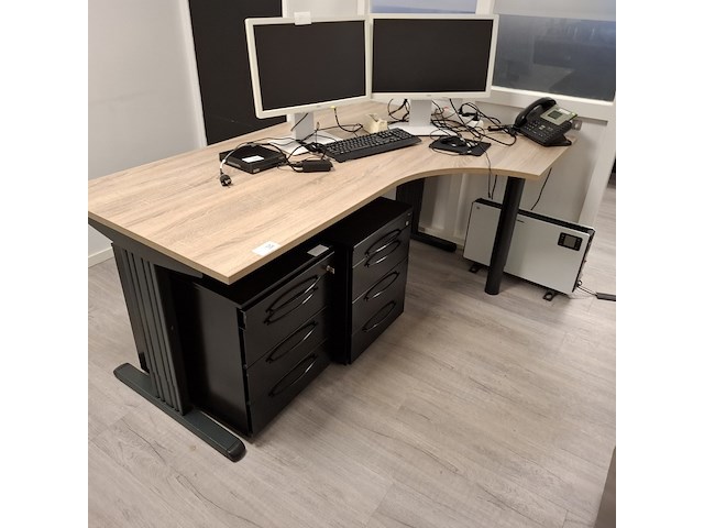 Bureau met 2x ladeblok - afbeelding 2 van  6