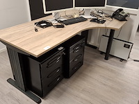 Bureau met 2x ladeblok - afbeelding 2 van  6