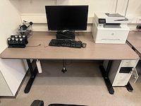 Bureau met bureaustoel (2x) - afbeelding 3 van  4