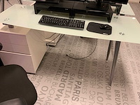 Bureau met bureaustoel (3x) - afbeelding 7 van  7