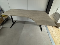 Bureau met bureaustoel, ahrend, mehes - afbeelding 2 van  4