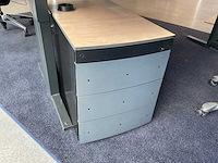 Bureau met bureaustoel en ladeblok (2x) - afbeelding 4 van  16