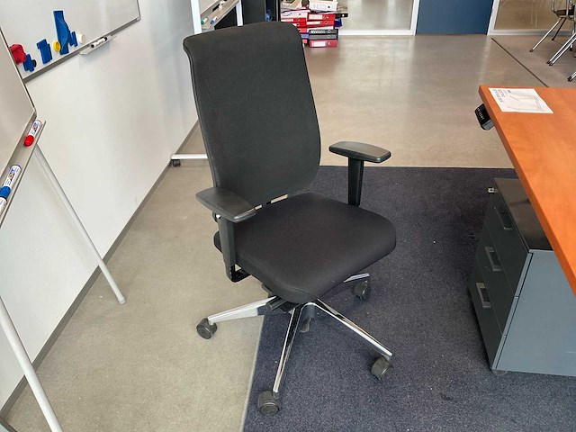 Bureau met bureaustoel en ladeblok (2x) - afbeelding 15 van  16