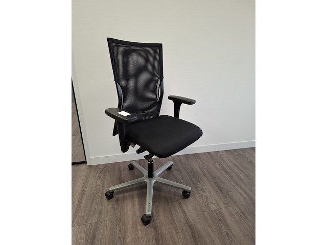 Bureau met bureaustoel en ladeblok - afbeelding 9 van  11