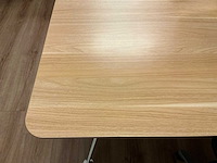 Bureau met bureaustoel - afbeelding 5 van  5