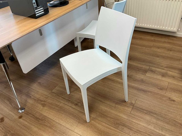 Bureau met bureaustoel - afbeelding 2 van  11