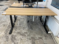 Bureau met bureaustoel - afbeelding 3 van  10