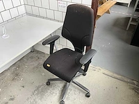 Bureau met bureaustoel - afbeelding 3 van  3