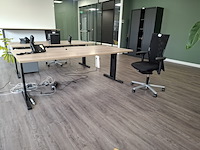 Bureau met bureaustoel - afbeelding 2 van  6