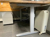 Bureau met bureaustoel - afbeelding 5 van  10