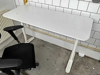 Bureau met bureaustoel - afbeelding 3 van  3