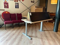 Bureau met kast - afbeelding 2 van  6