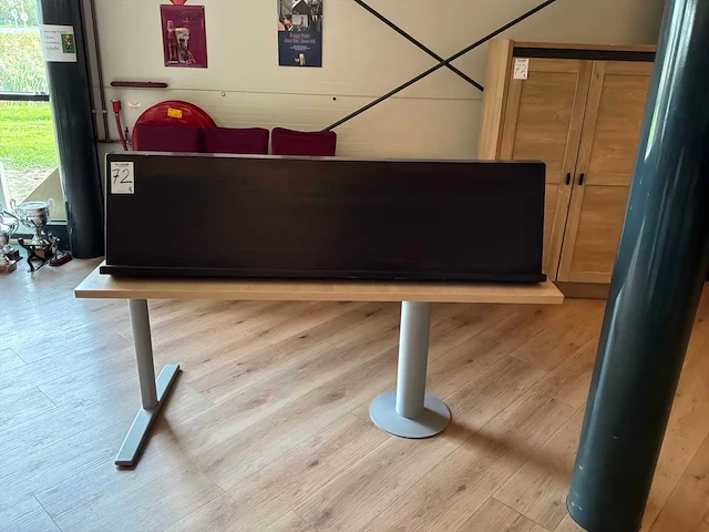 Bureau met kast - afbeelding 4 van  6