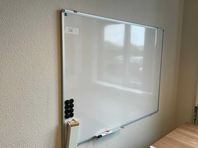 Bureau met kasten - afbeelding 7 van  8