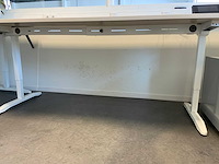 Bureau met ladeblok (4x) - afbeelding 2 van  12