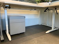 Bureau met ladeblok (4x) - afbeelding 3 van  12