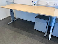 Bureau met ladeblok (4x) - afbeelding 12 van  12