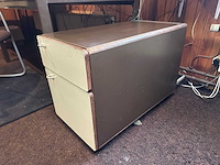 Bureau met ladeblok en stoel - afbeelding 3 van  3