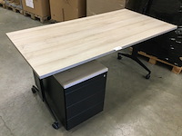 Bureau met ladeblok - afbeelding 2 van  4