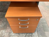 Bureau met ladekast - afbeelding 16 van  17