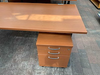 Bureau met ladekast - afbeelding 9 van  16