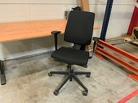Bureau met profirm bureaustoel - afbeelding 3 van  4