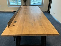 Bureau met stalen rand - afbeelding 5 van  5