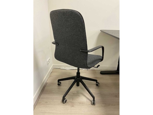 Bureau met stoel - afbeelding 6 van  6