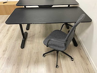 Bureau met stoel - afbeelding 4 van  4