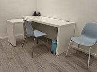 Bureau met stoel - afbeelding 1 van  5