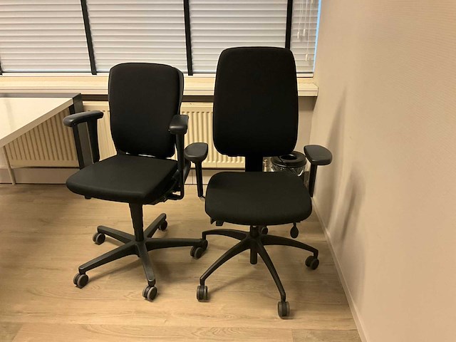 Bureau met vast ladenblok (2x) - afbeelding 5 van  6