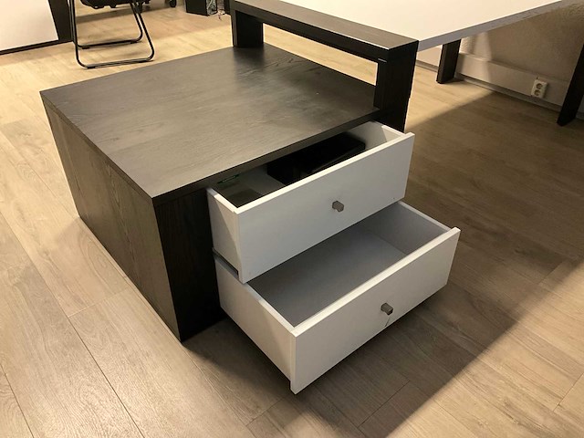 Bureau met vast ladenblok (3x) - afbeelding 5 van  7
